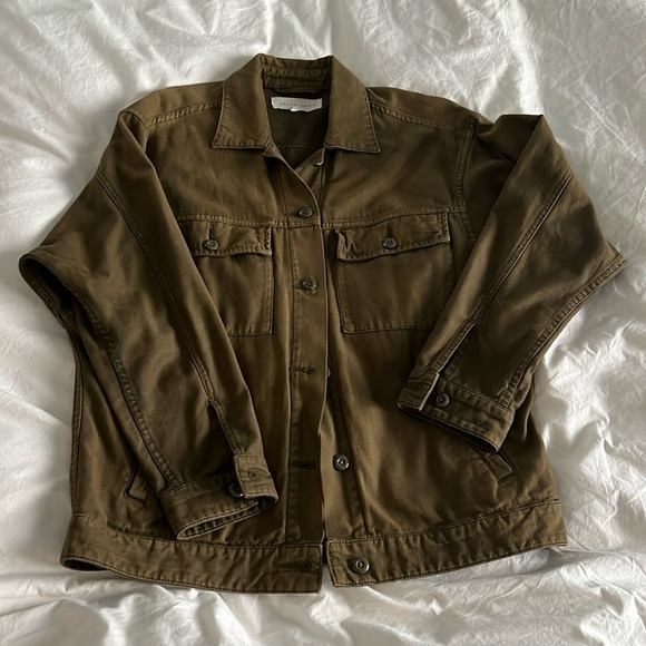 Aritzia army cargo jacket. Size small. Green khaki color. - Picture 1 of 3